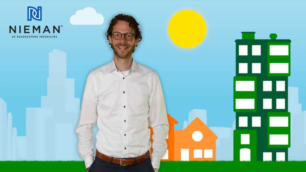 Nieuwbouw met zonnepanelen op het dak